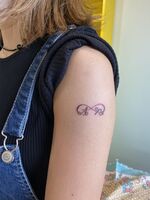 初tattooでかわいいイニシャルを...