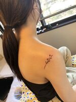 春らしい小花のtattoo